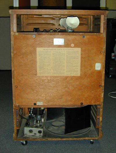 Leslie Cabinet Leslie Cabinet